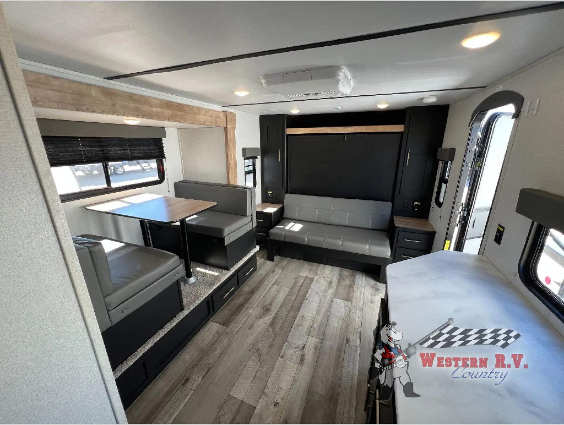 2022 Keystone Springdale Mini 1740RK - Photo 3
