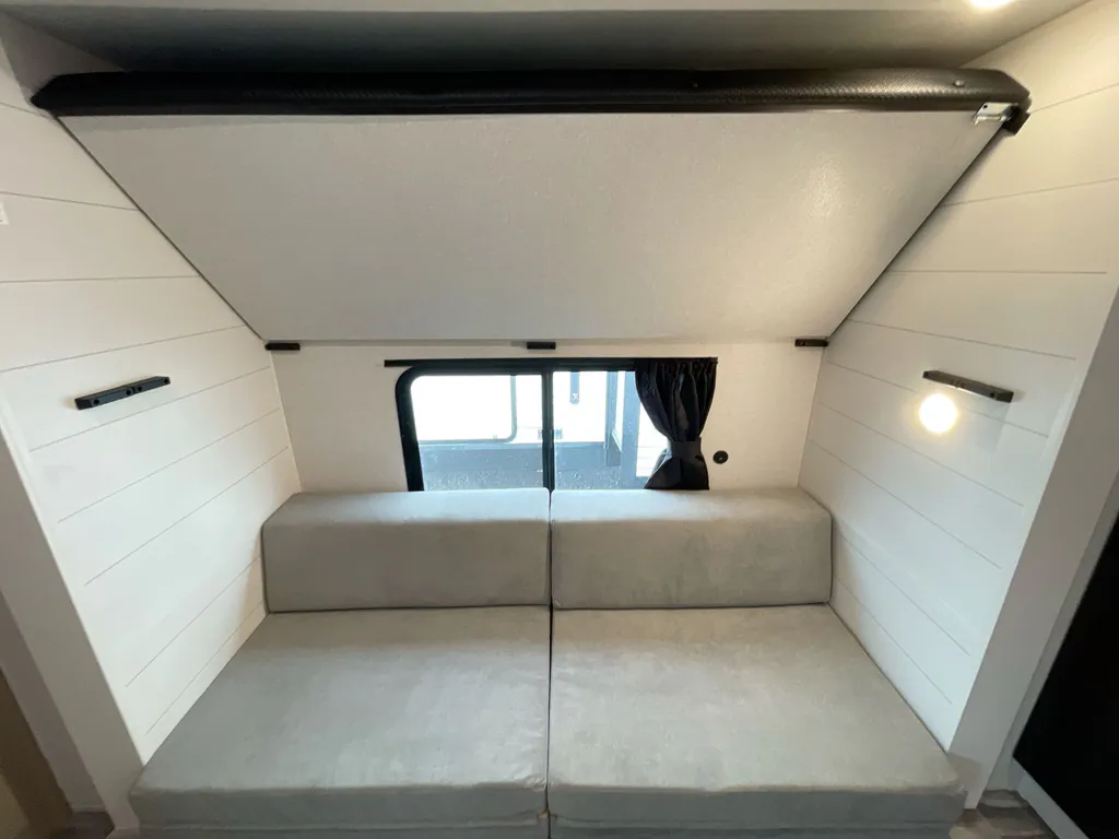 2026 Jayco Jay Flight SLX 321BDS, Photos photo 34