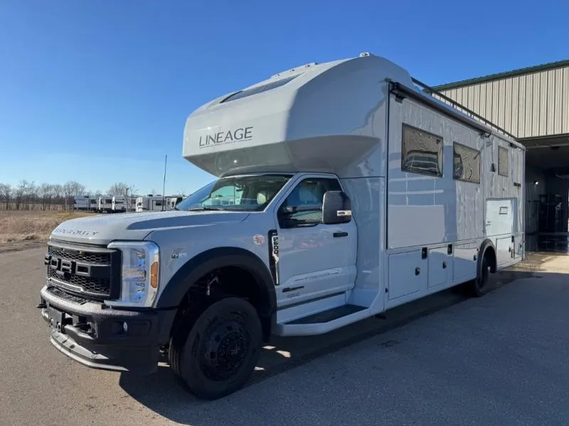 2026 Grand Design Lineage Series F 31ZW - Photo 4