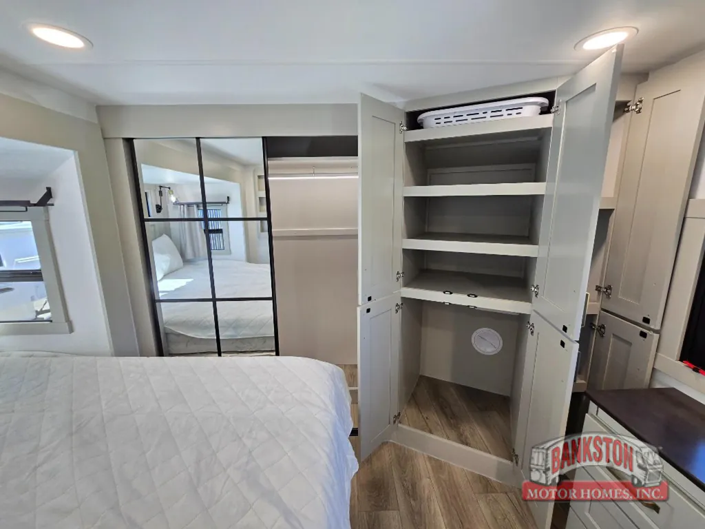 2026 Brinkley Model G 3970, Photos photo 43