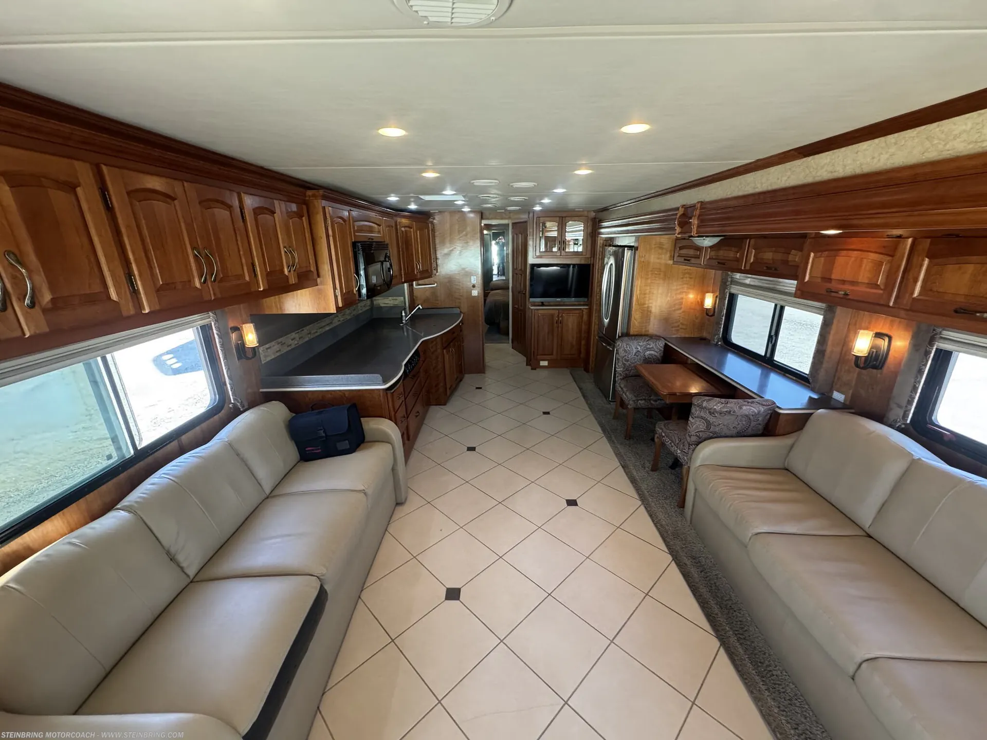 2011 Newmar Dutch Star 4020 - Photo 3