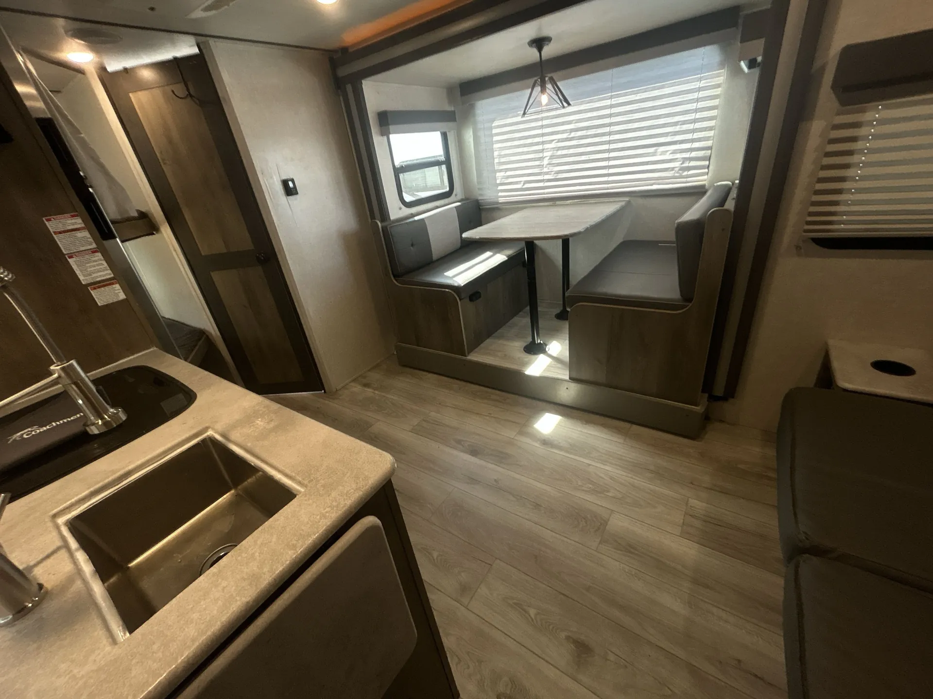 2022 Forest River Surveyor Legend 19MDBLE — living area main