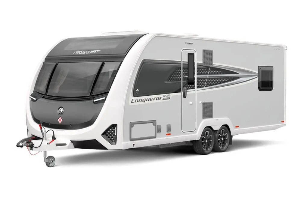 Conqueror Grande 645 exterior