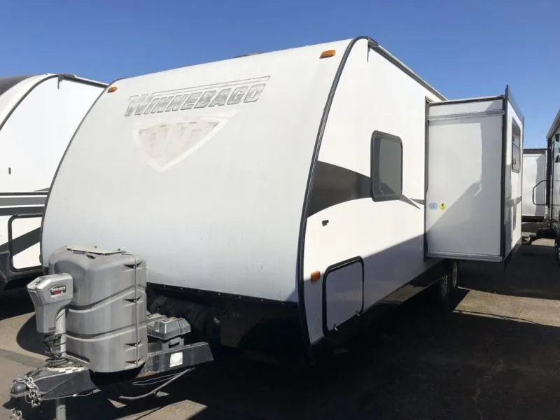 2015 Winnebago Minnie 2451BHS - Photo 3