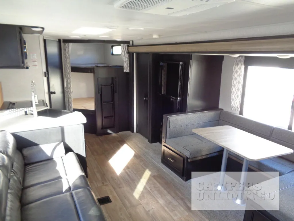 2022 Forest River Cherokee 274BRB, Photos photo 9