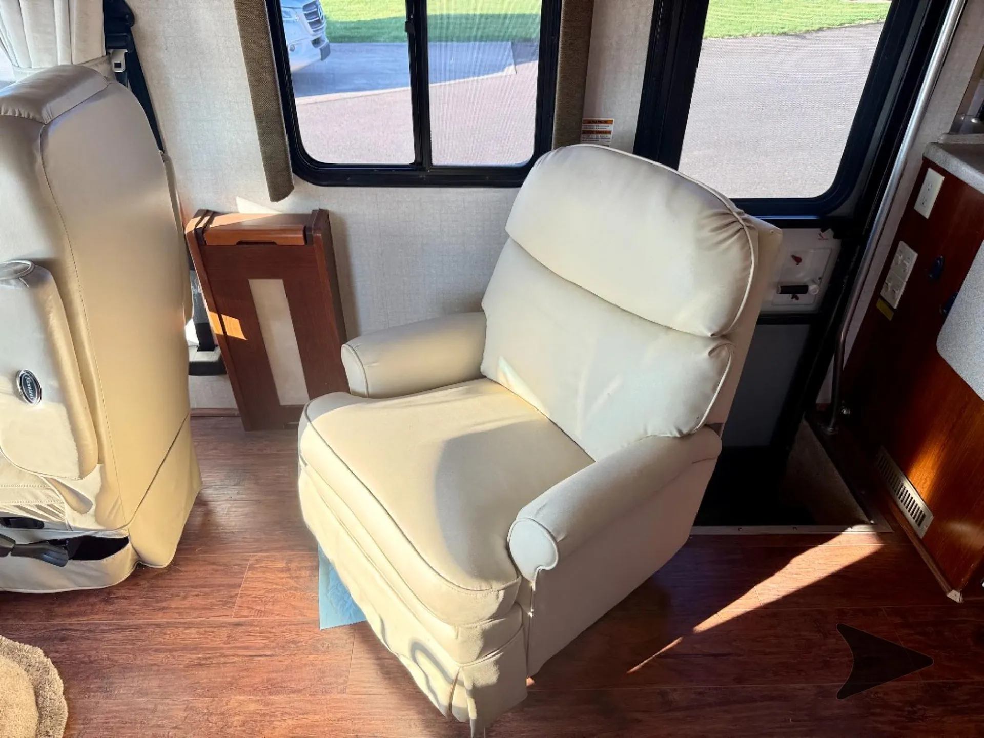 2005 Fleetwood Southwind 32VS - Photo 3