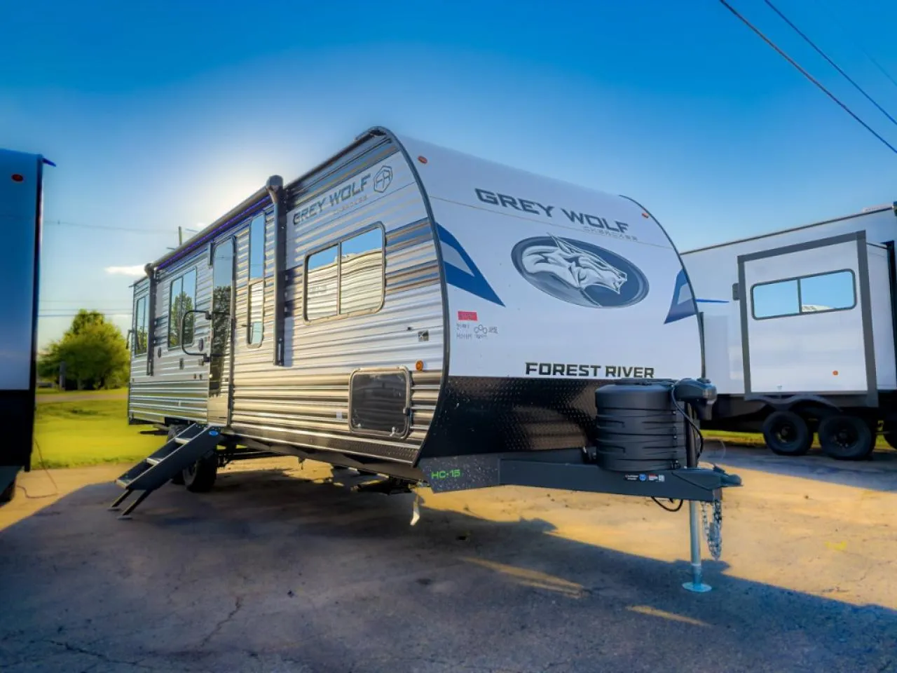 2027 Forest River Cherokee Grey Wolf 25RRT - Photo 4