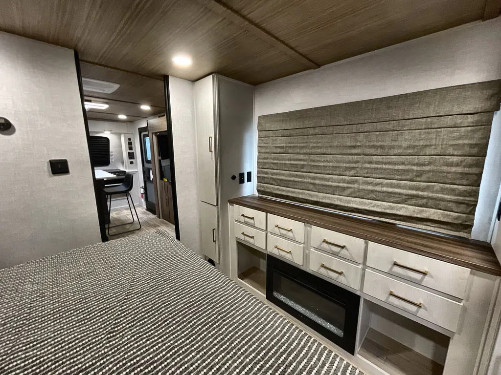 2026 Forest River Vibe Extreme Lite 2500FIK, Photos photo 17