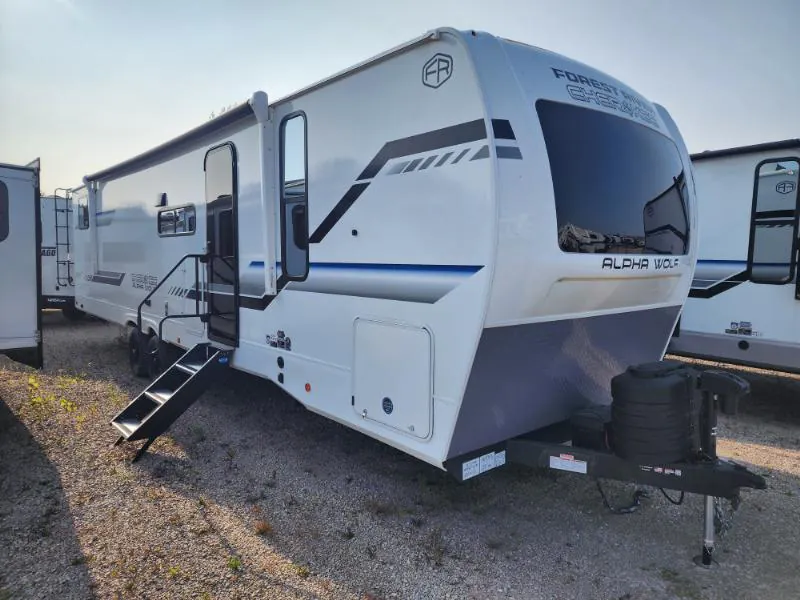 2026 Forest River Cherokee Alpha Wolf 29TB, Photos photo 3