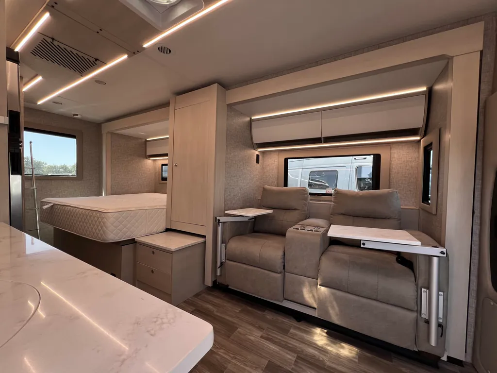 2026 Tiffin Wayfarer 25 XPW, Photos photo 7