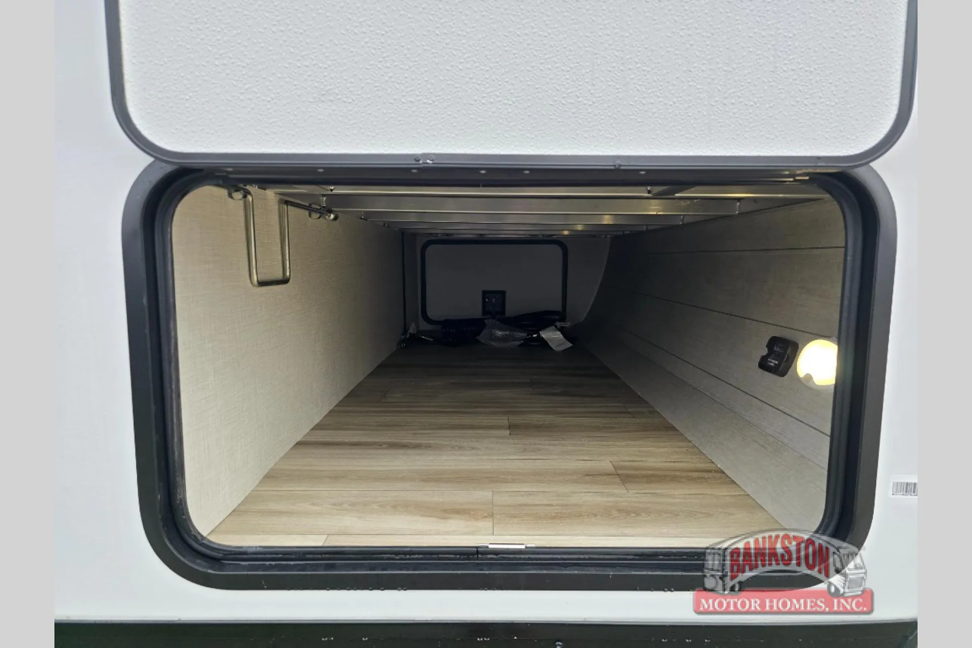2026 Venture RV SportTrek ST333VIK - Photo 4
