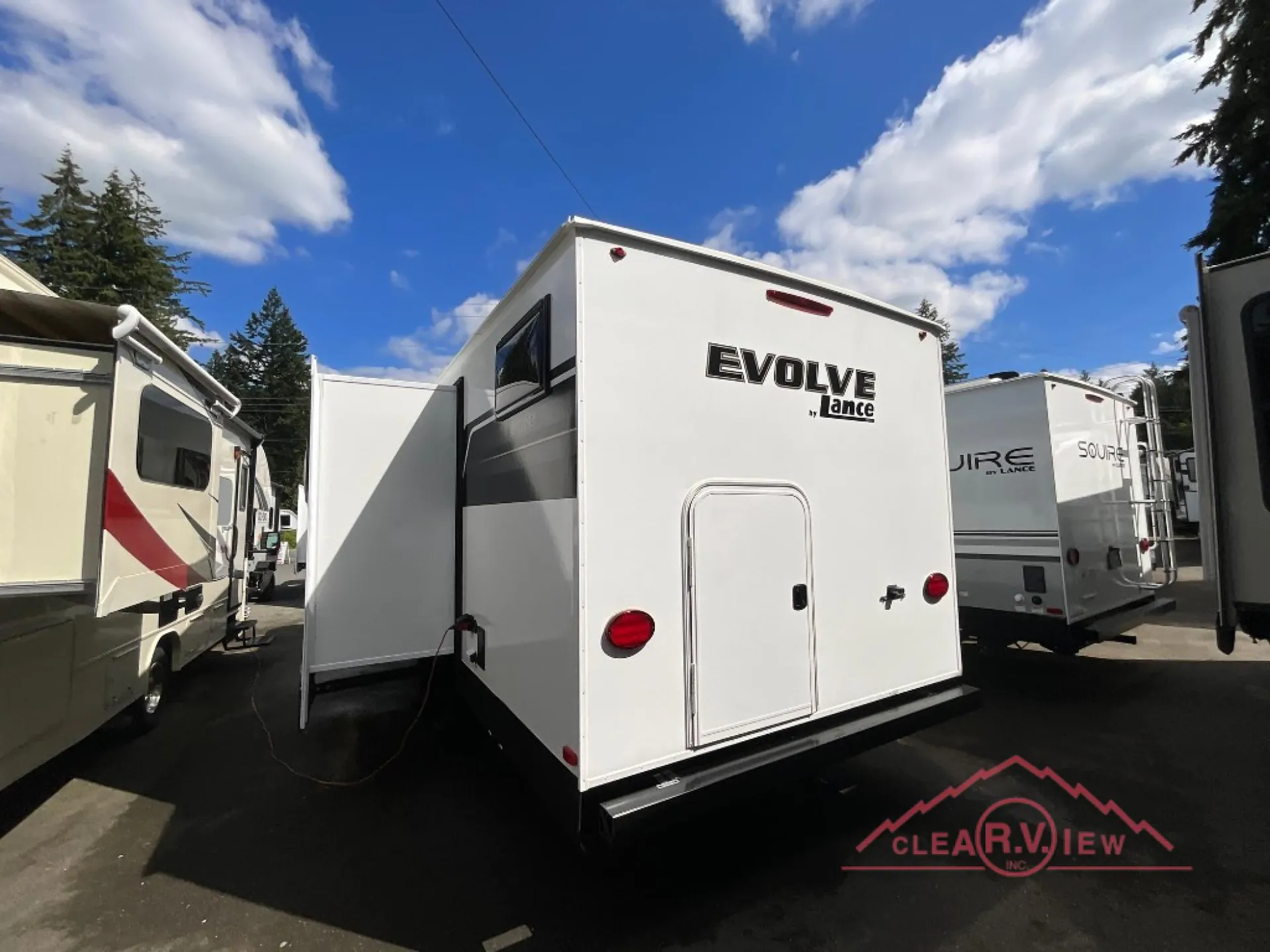 2027 Lance Evolve 2685 - Photo 4