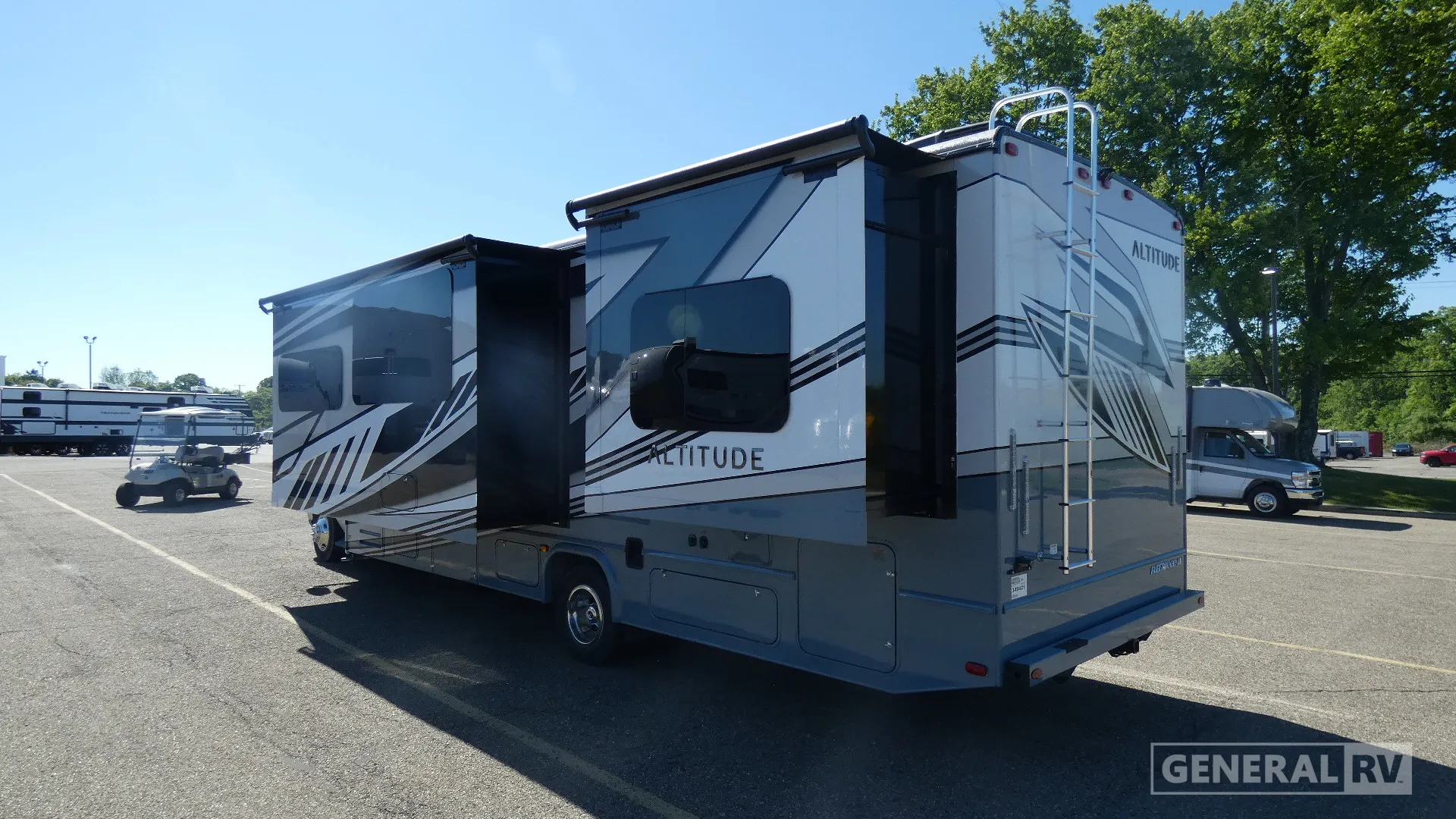 2026 Fleetwood Altitude 29H - Photo 4