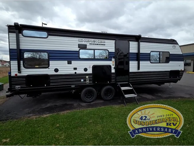2026 Forest River Cherokee Grey Wolf 23MS - Photo 2