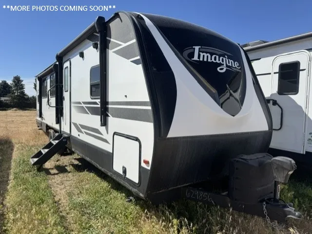 2021 Grand Design Imagine 3110BH - Photo 2
