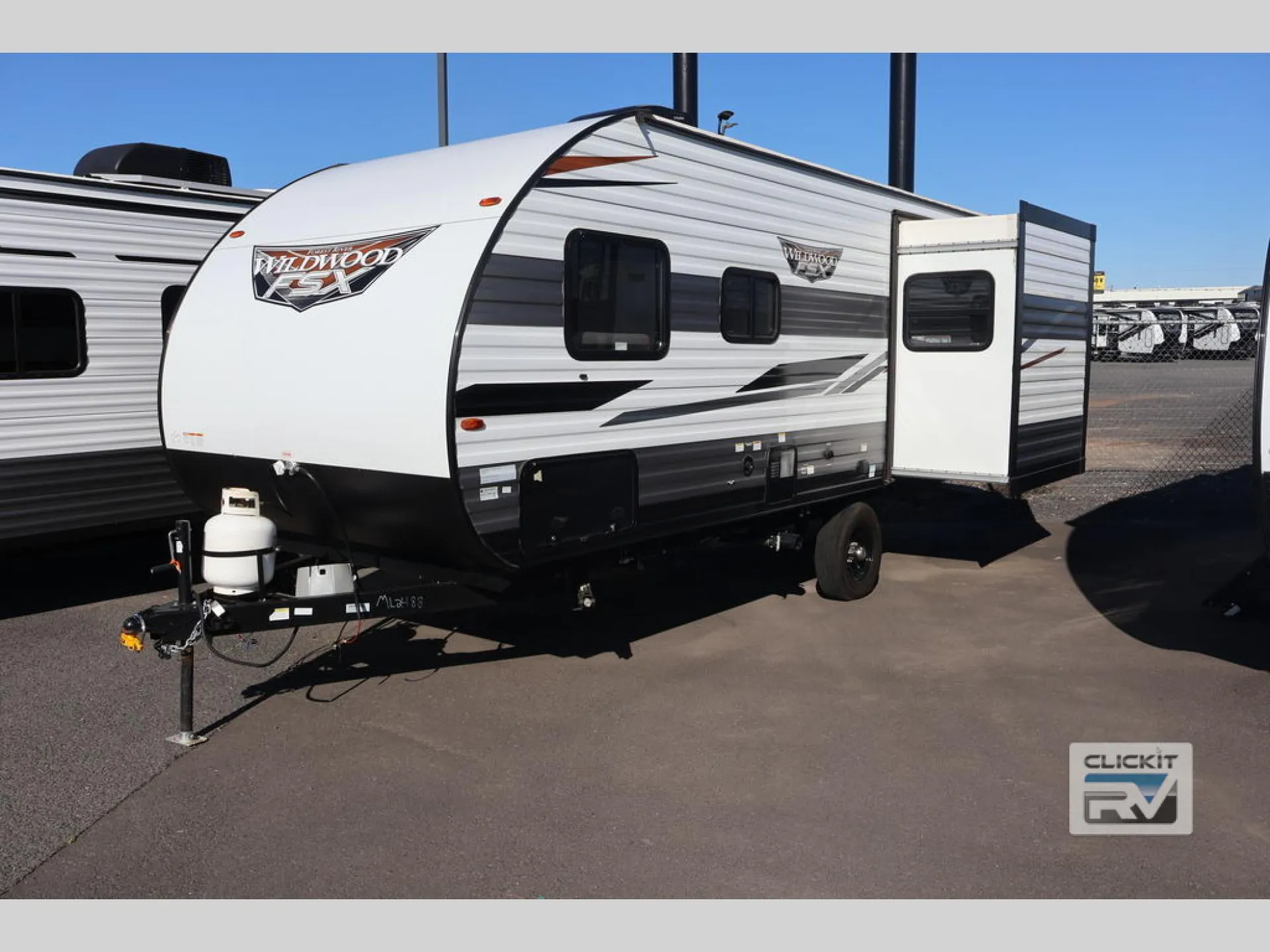 2023 Forest River Wildwood FSX 176QBHK - Photo 2