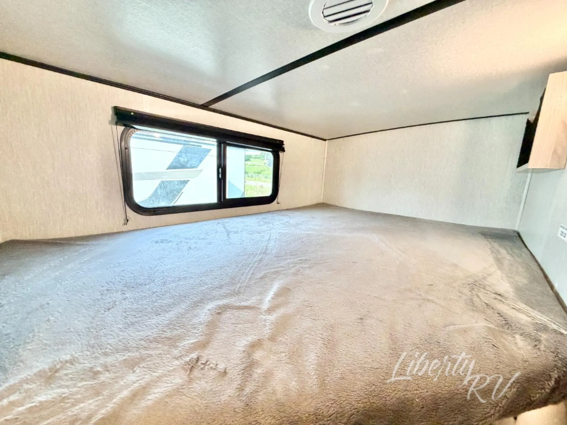 2022 Coachmen Northern Spirit Ultra Lite 2659BH - Photo 3