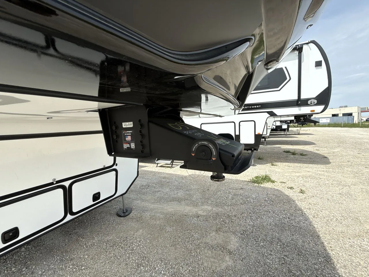 2026 Keystone Carbon 398 - Photo 4