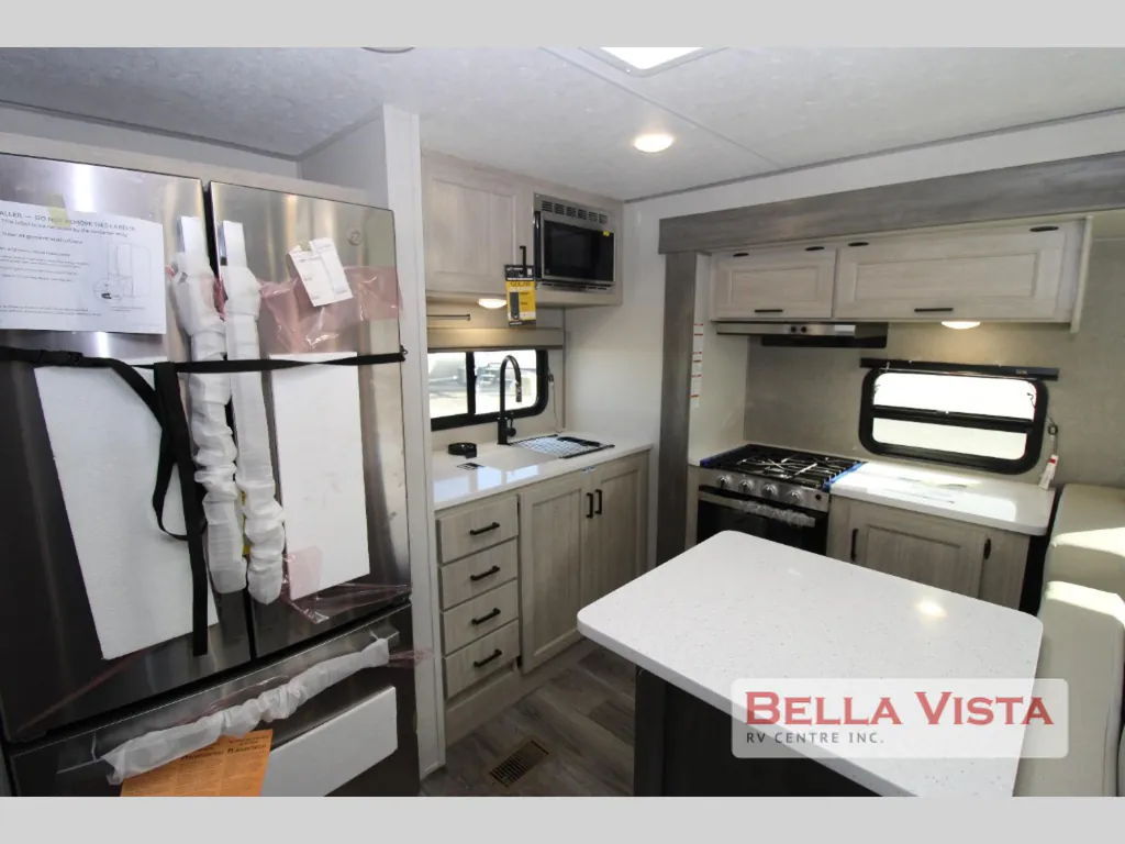 2026 Coachmen Catalina Legacy Edition 323MAZE, Photos photo 9