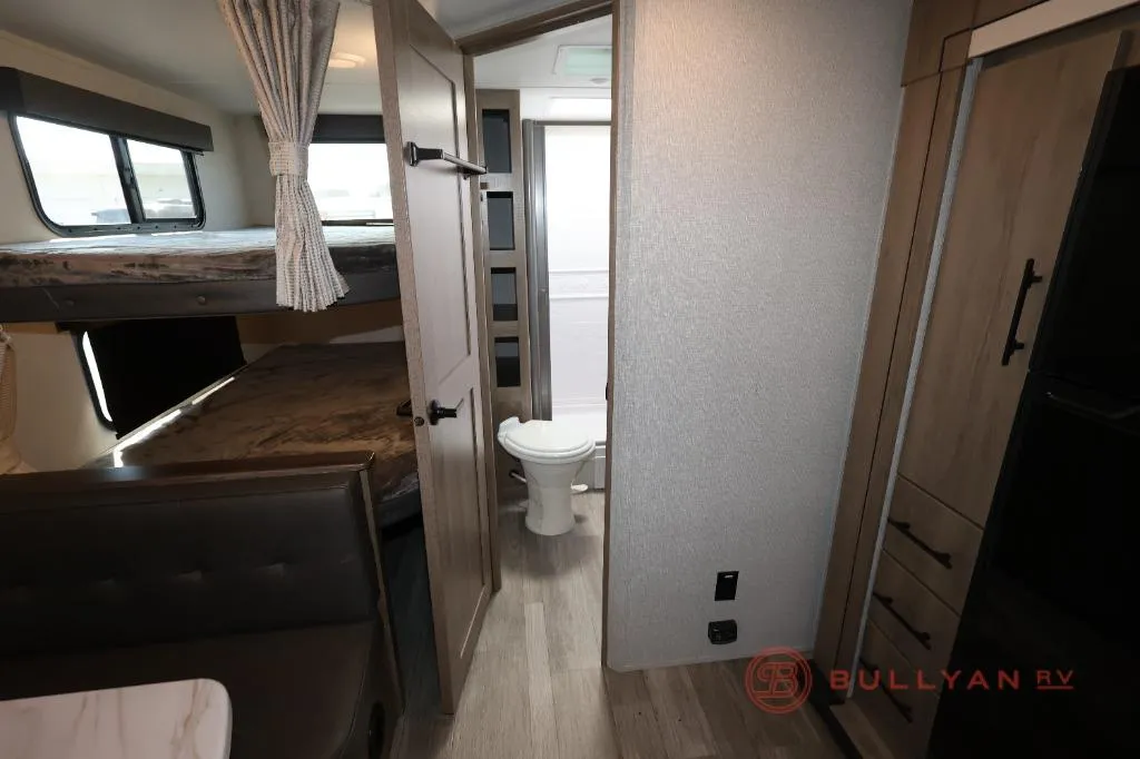 2023 Grand Design Imagine XLS 23BHE - Photo 3