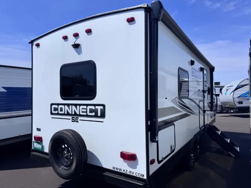 2022 KZ Connect SE 221FKKSE - Photo 2