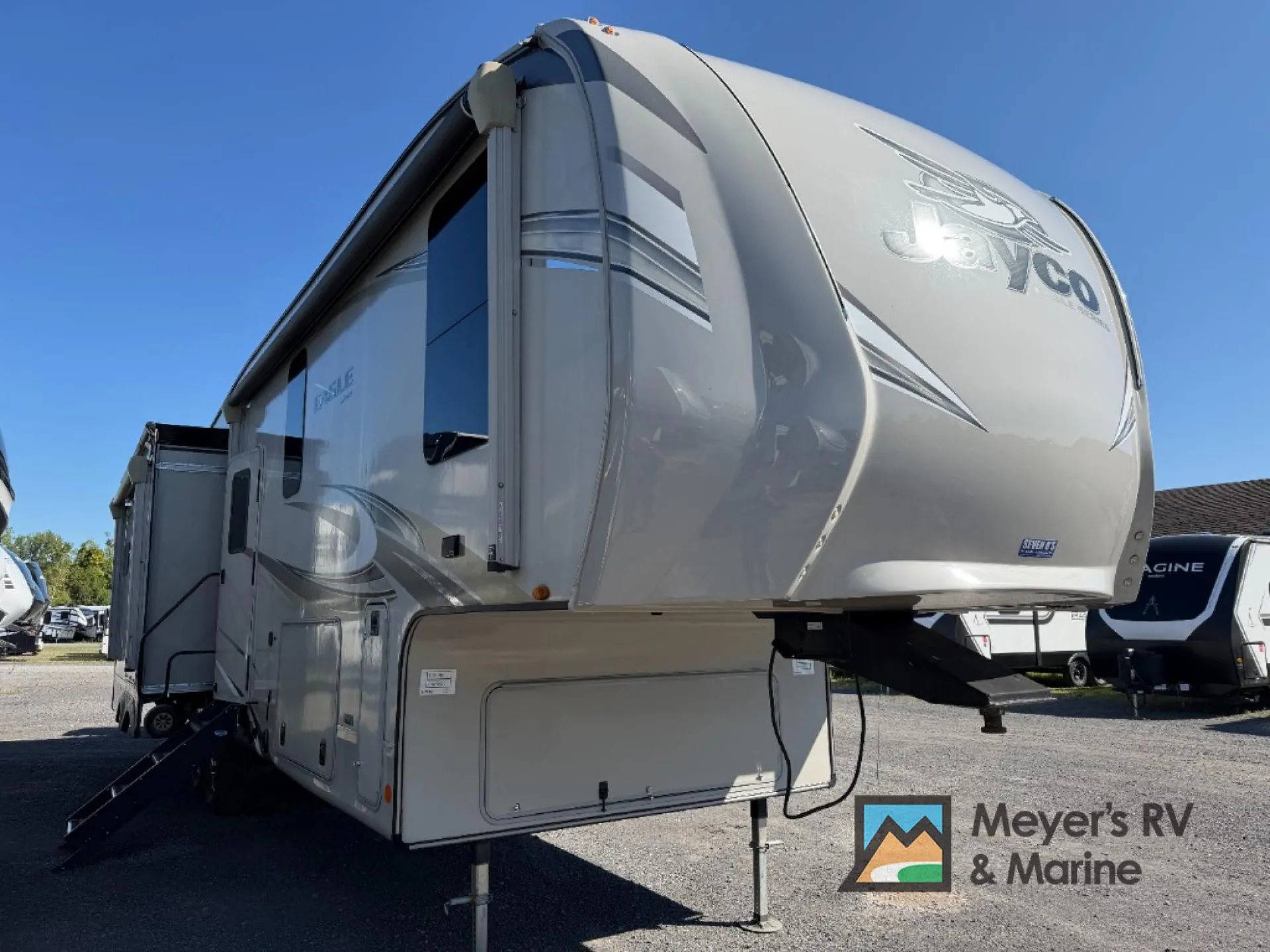 2020 Jayco Eagle 319MLOK - Photo 2
