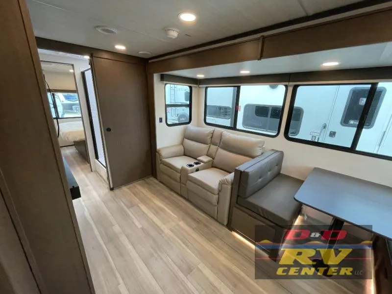 2026 Keystone Cougar Half-Ton 25FKD - Photo 3
