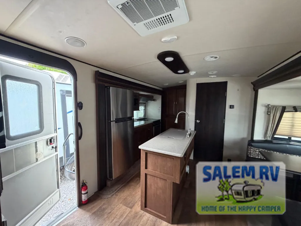 2018 Forest River Salem Hemisphere Lite 300BH, Photos photo 14