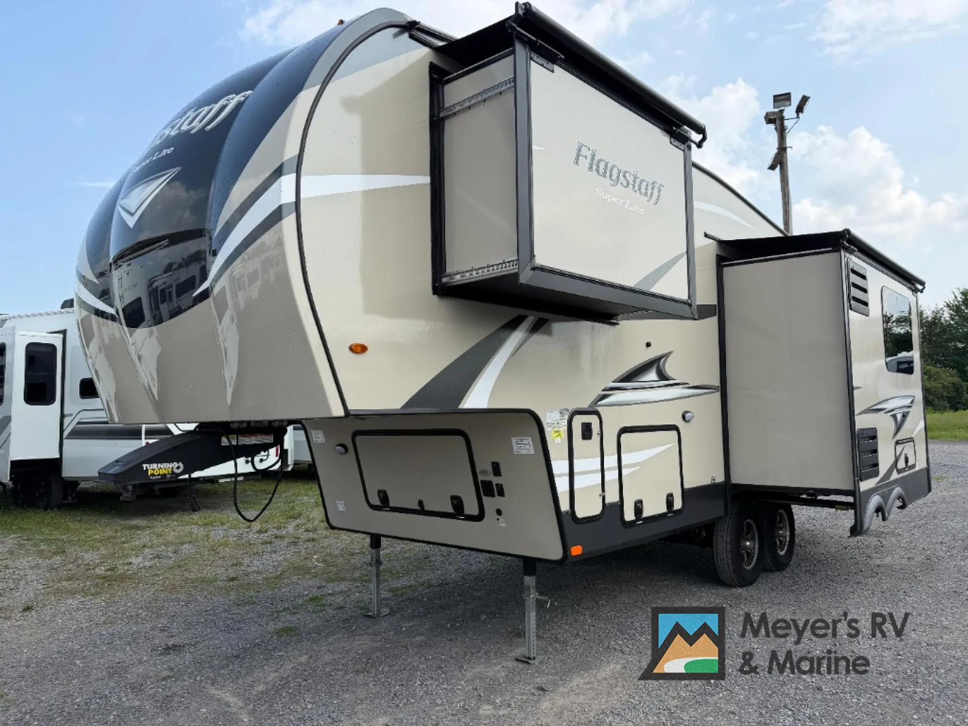2021 Forest River Flagstaff Super Lite 524LWS - Photo 4