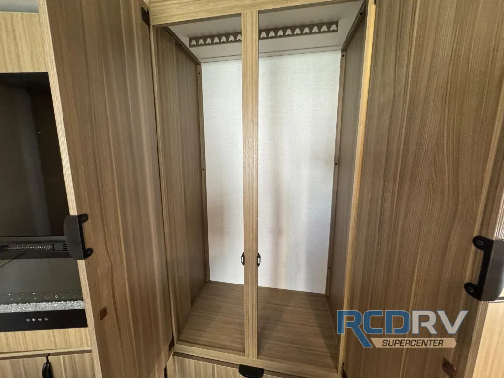 2027 Forest River Salem Grand Villa 42ZEN, Photos photo 10