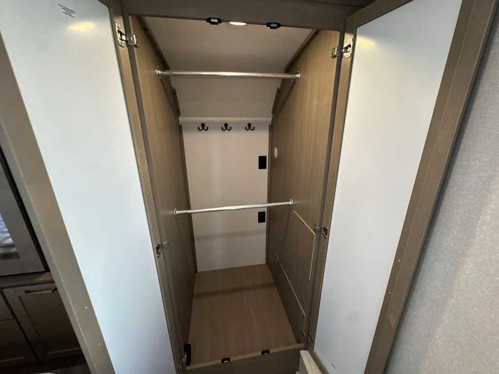 2026 Jayco Eagle 321RSTS, Photos photo 22