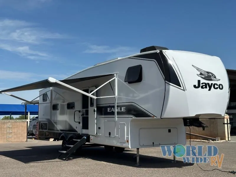 2026 Jayco Eagle SLE 28BHU - Photo 2