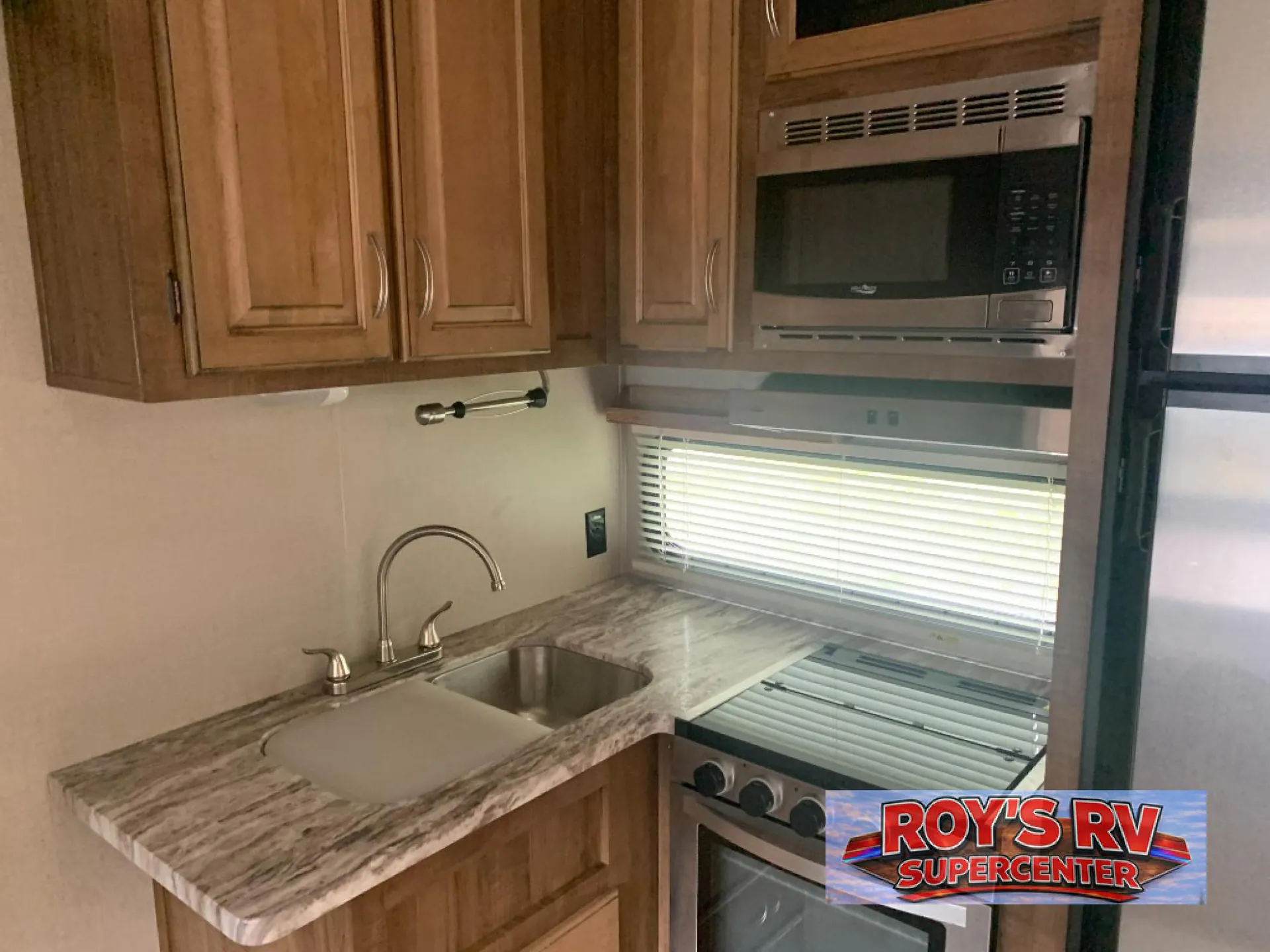 2020 Coachmen Chaparral Lite 25MKS - Photo 3