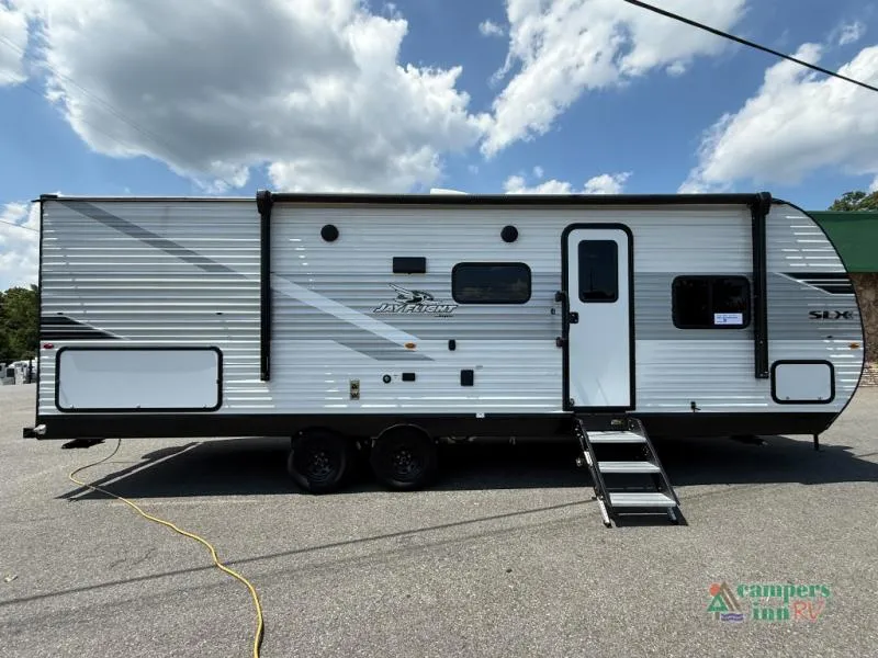 2025 Jayco Jay Flight SLX 261BHS - Photo 3