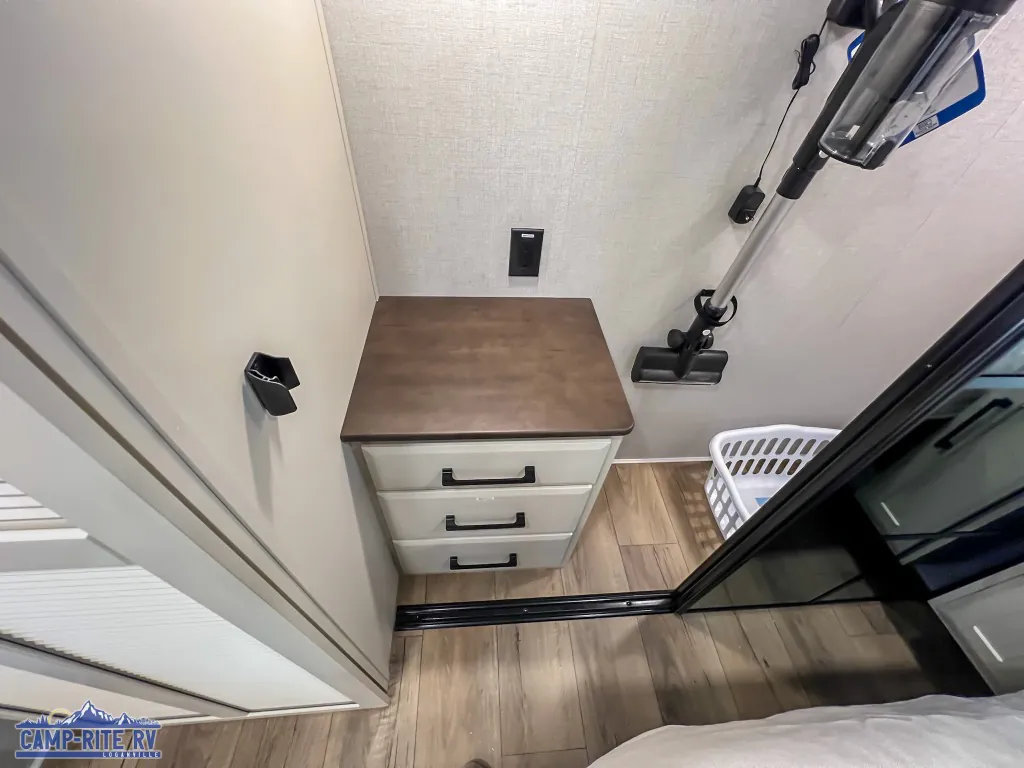 2026 Forest River RiverStone 425FO, Photos photo 41