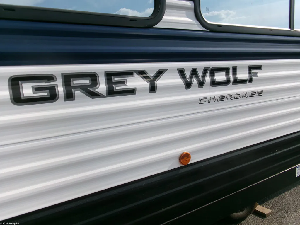 2027 Forest River Cherokee Grey Wolf 26KF, Photos photo 9