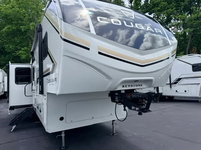 2027 Keystone Cougar HT FW 28RLI - Main photo