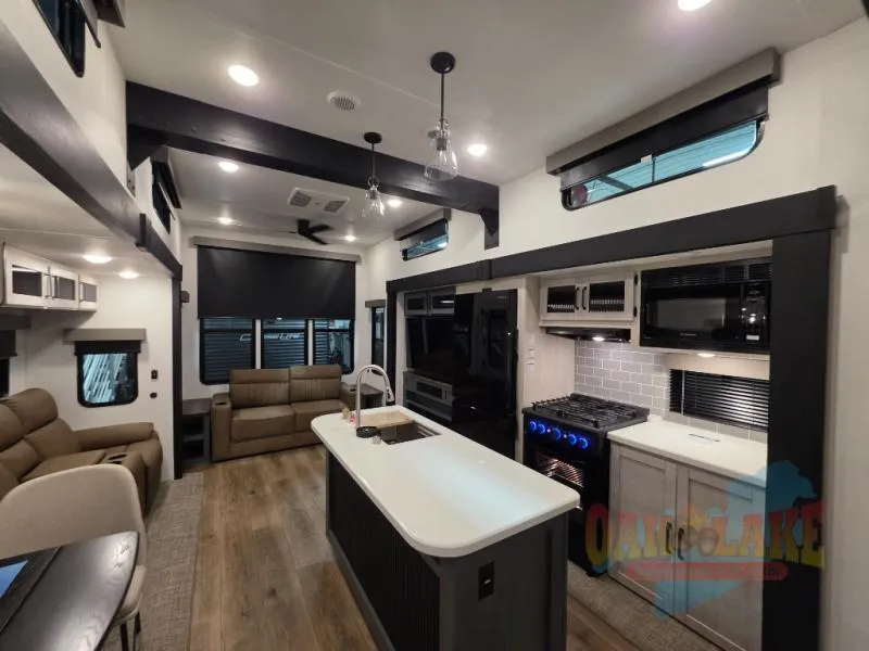 2026 Forest River Puma Vista 401RLFT - Photo 3