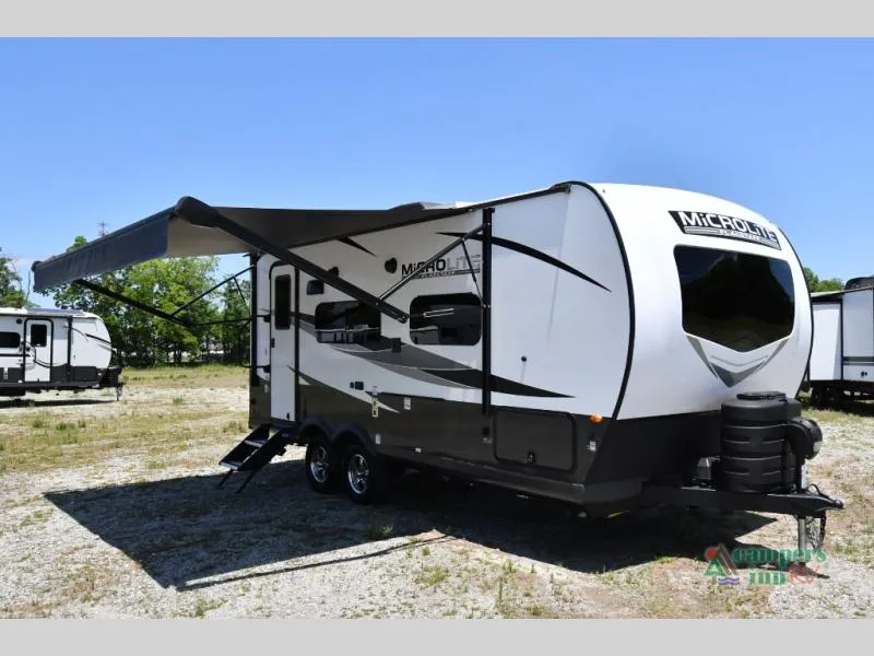 2024 Forest River Flagstaff Micro Lite 21FBRS - Photo 3
