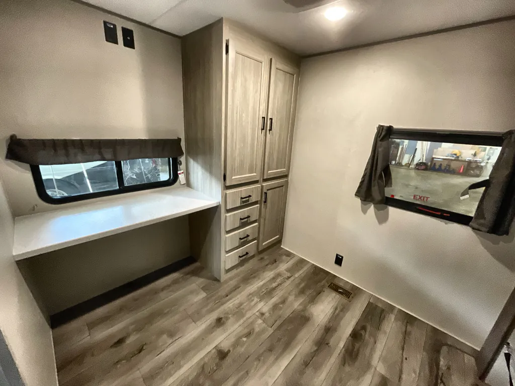 2026 Coachmen Catalina Legacy 343BHTS DEN, Photos photo 16