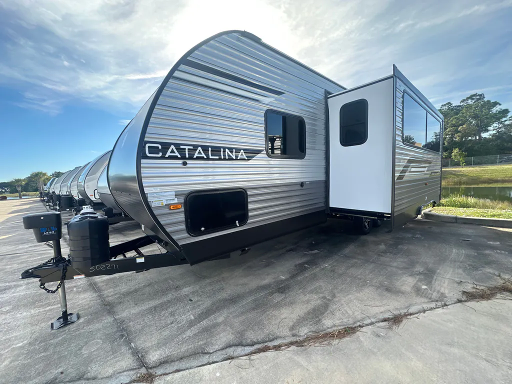 2026 Coachmen Catalina Legacy Edition 243RBS, Photos photo 4