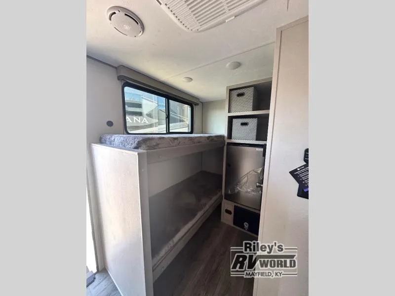 2026 Coachmen Catalina Summit Series 7 134BHX - Photo 3
