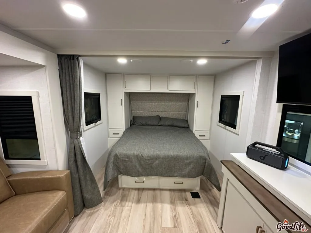 2026 Brinkley Model I 23X, Photos photo 26