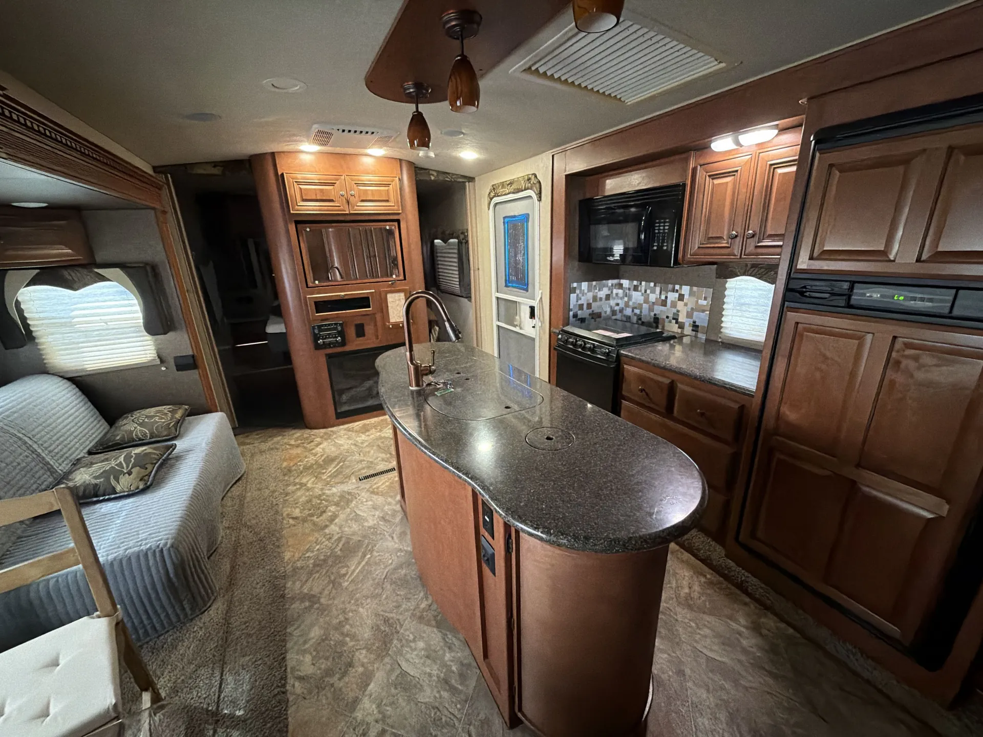 2016 Forest River Salem Hemisphere 261FKRB — living area main