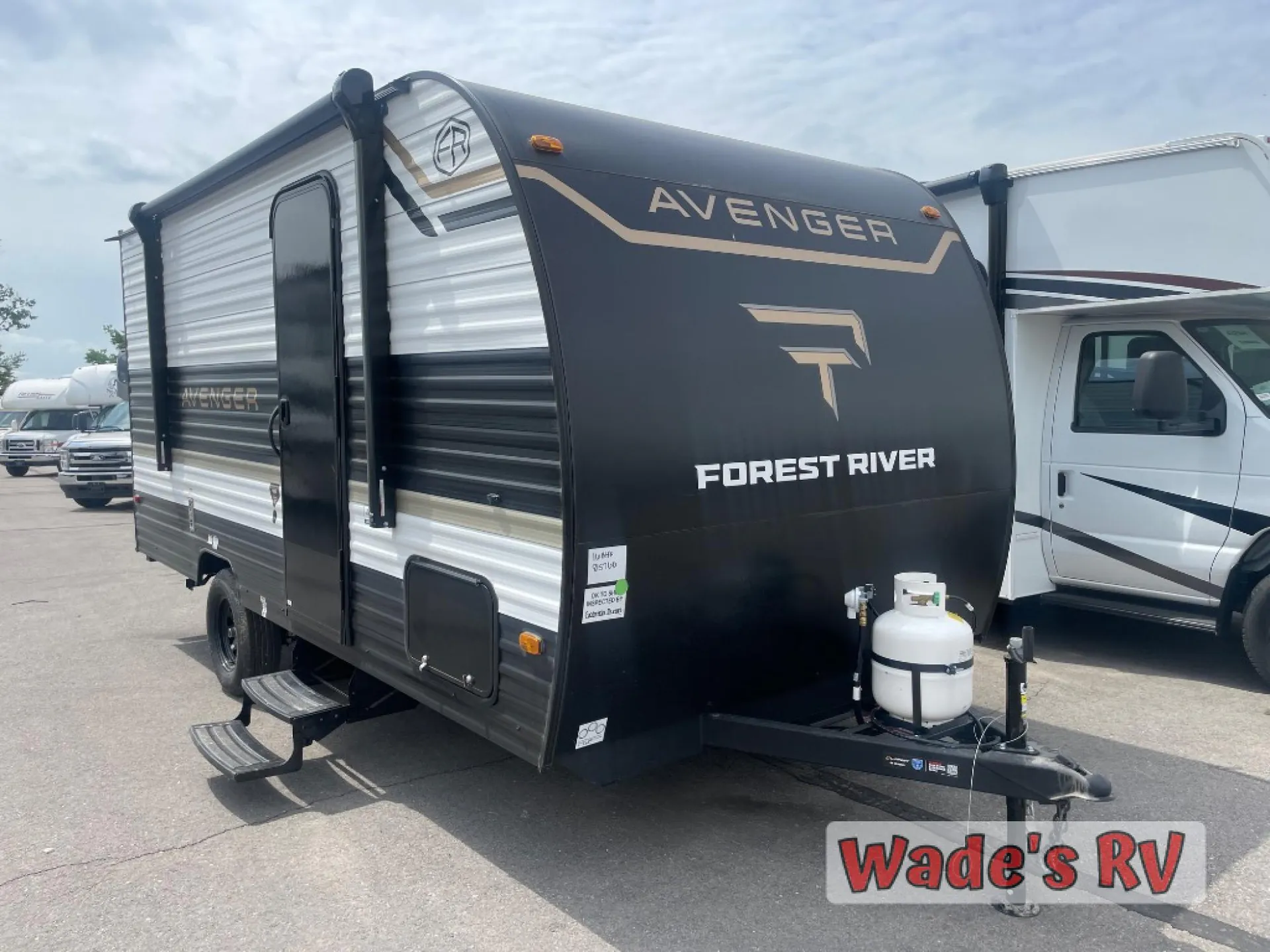 2026 Forest River Avenger LT 16BHX dealer photo 1 from Wade's RV