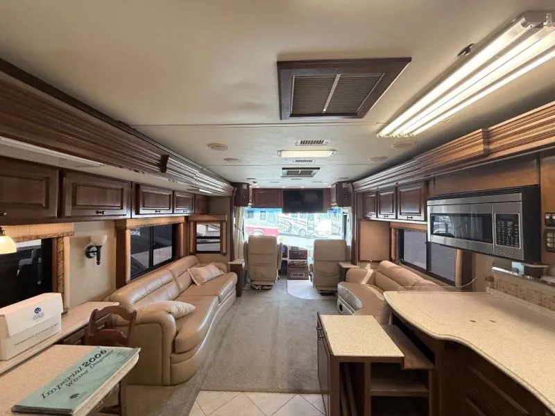 2006 Holiday Rambler Imperial Used    42DSQ Bath &amp; Half - Photo 4