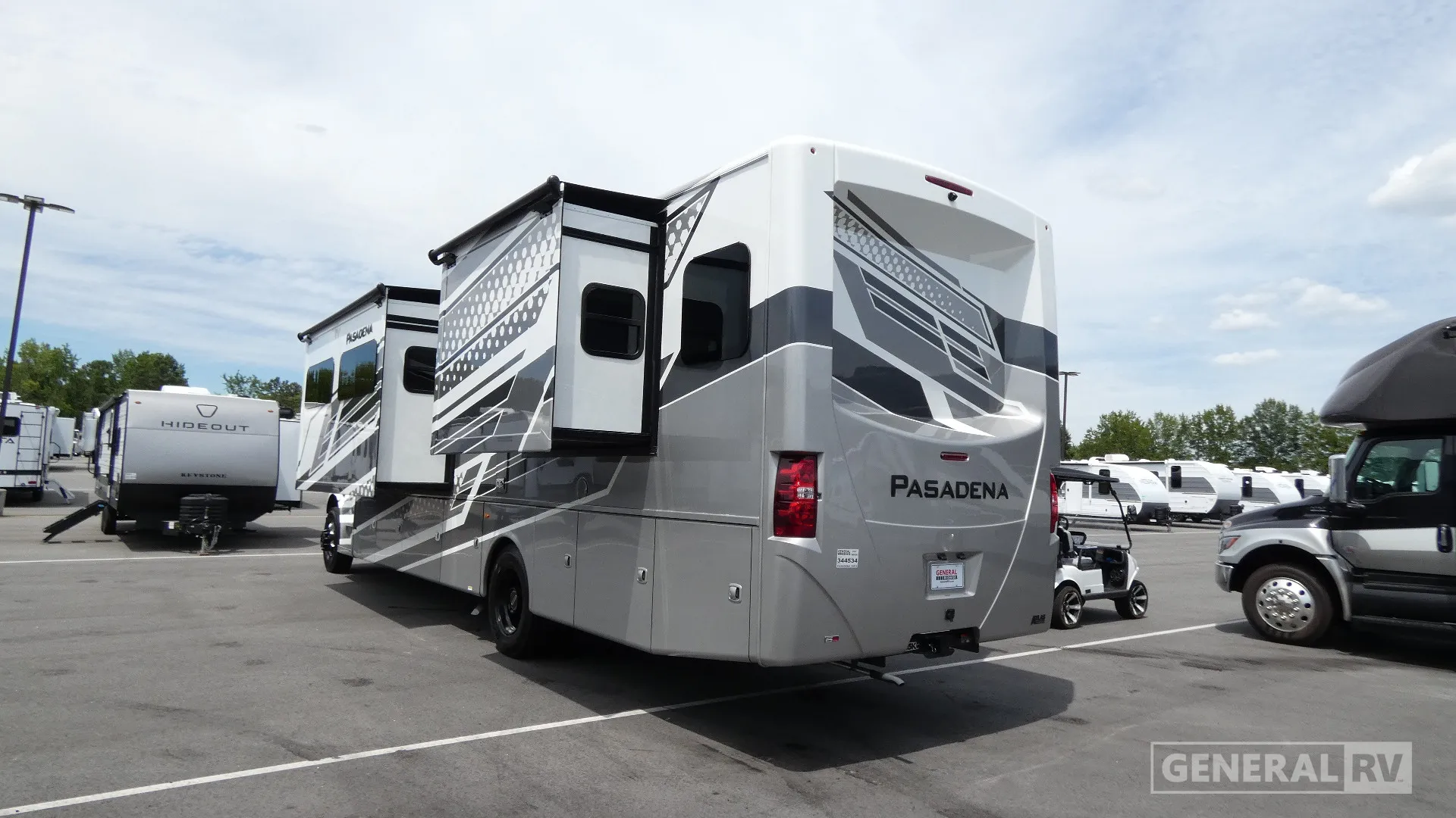 2027 Thor Motor Coach Pasadena 38DX - Photo 4