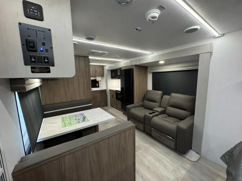 2026 Coachmen Freedom Express Ultra Lite 22MLS - Photo 4