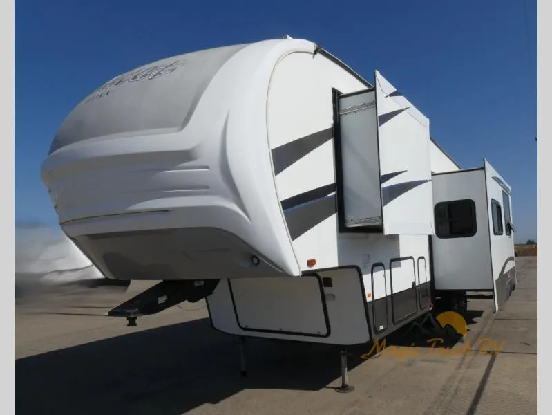 2019 Forest River RV Wildcat Maxx 315BHX - Photo 2
