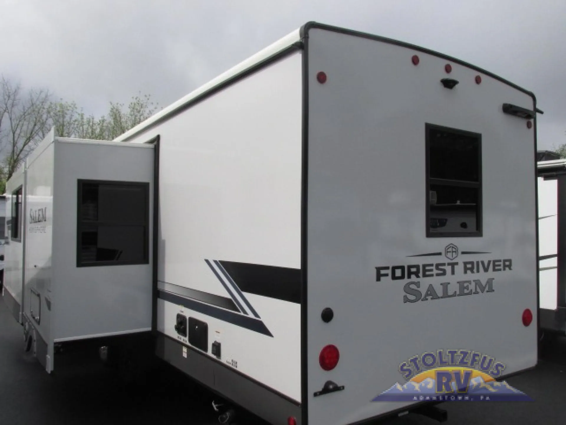 2025 Forest River Salem Hemisphere 261FKRB - Photo 4